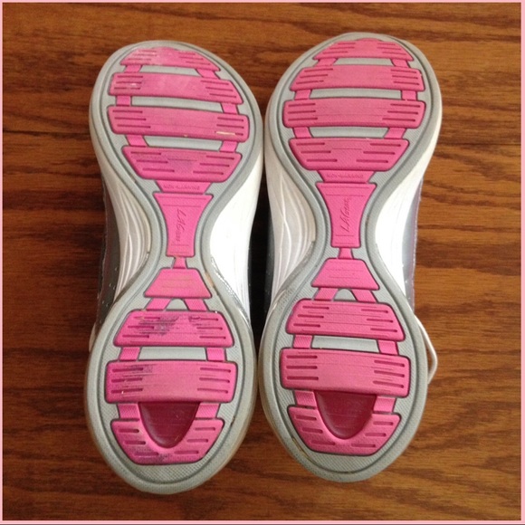 LA GEAR Anne Running Shoes👟 - Picture 4 of 4